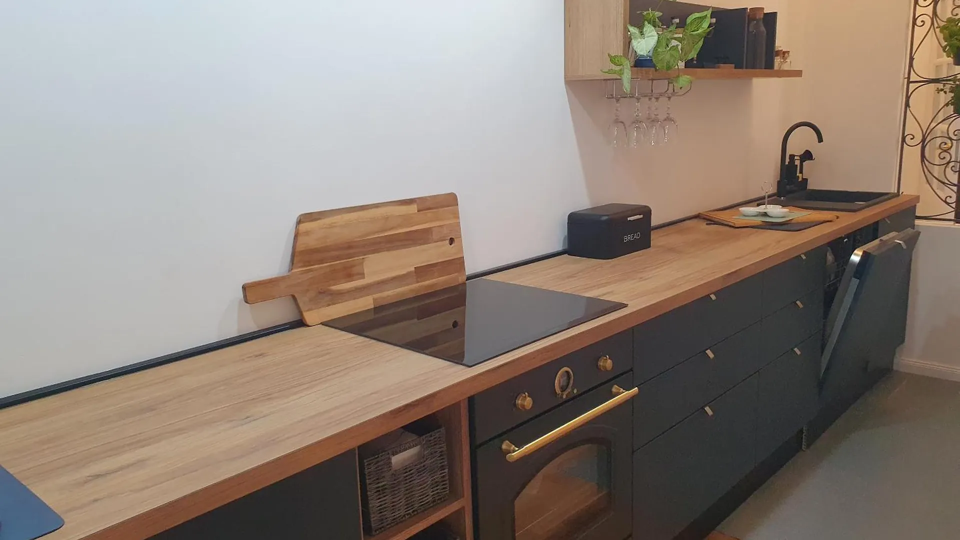 Apartment Max Plus - Private Parking Pula