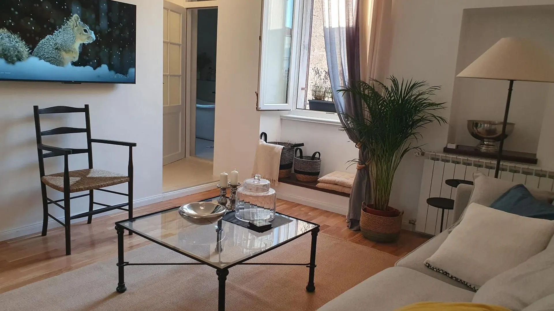 Max Plus - Private Parking Pula